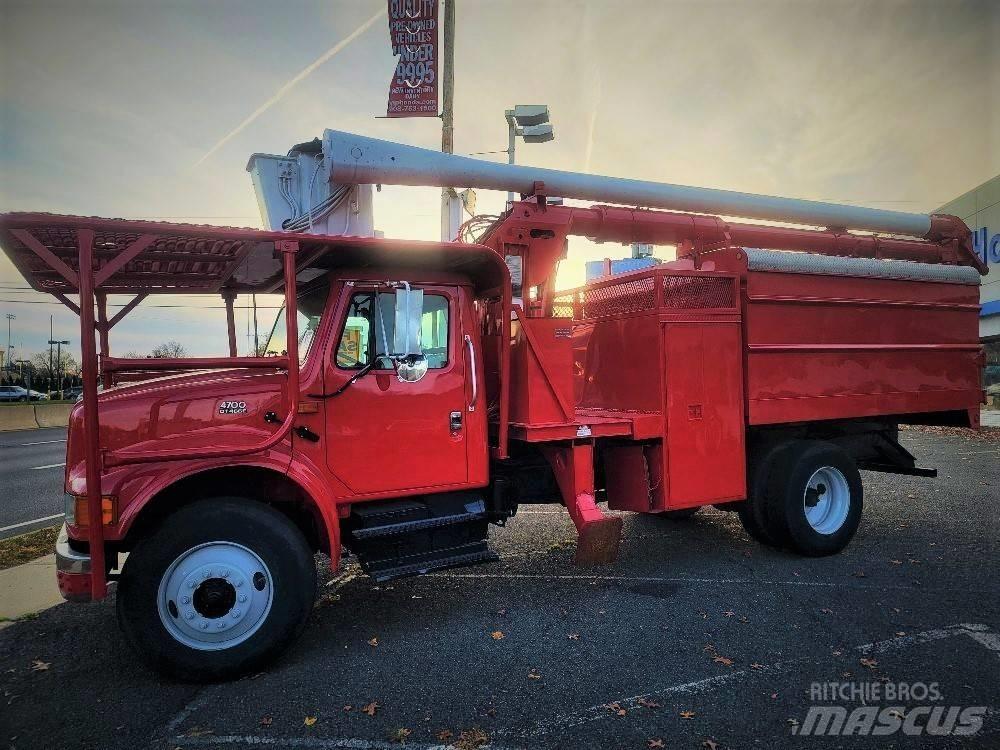 International 4700 Billyftar