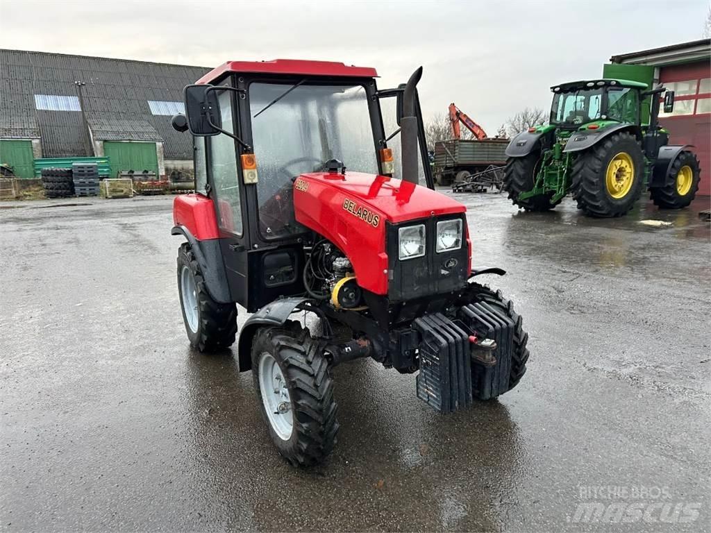 Belarus MTS 320 Traktorer