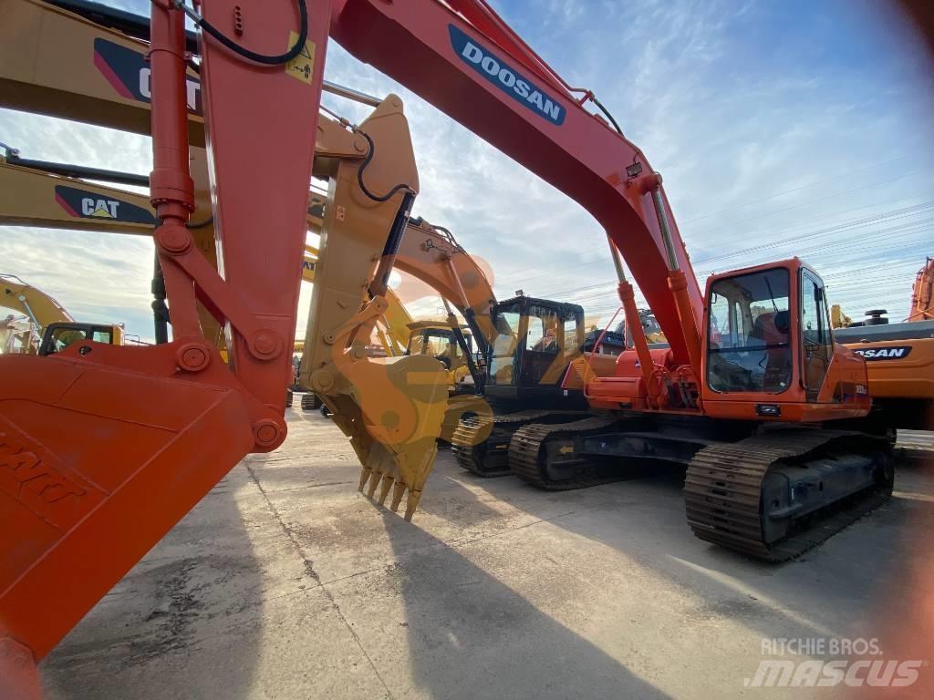 Doosan 300LC-7 Bandgrävare