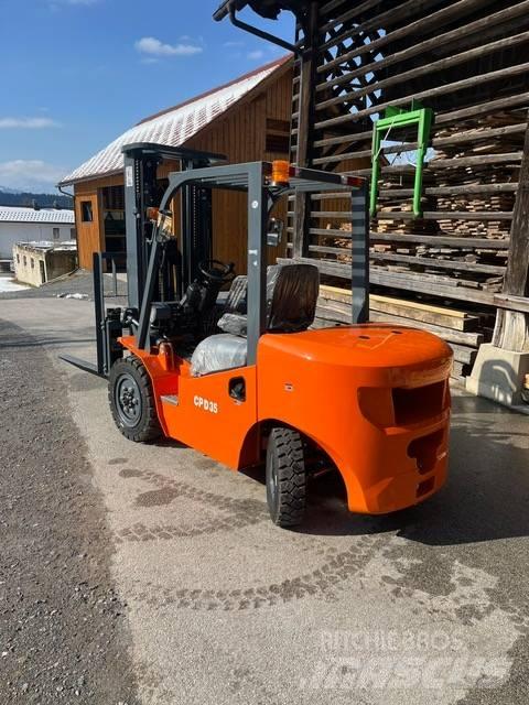  Viličar cpd35 CPD 35 Dieselmotviktstruckar