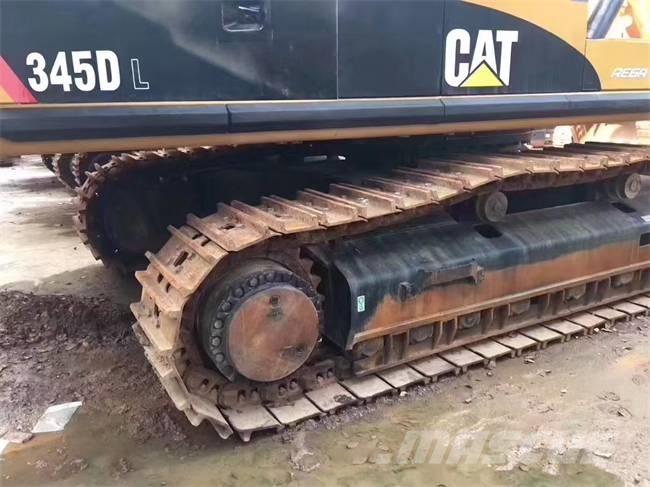 CAT 345 D L Bandgrävare
