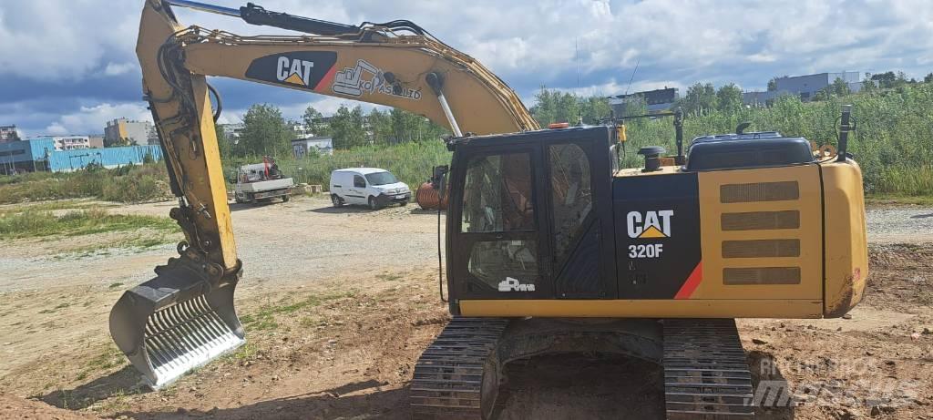 CAT 320 FL 3D Bandgrävare