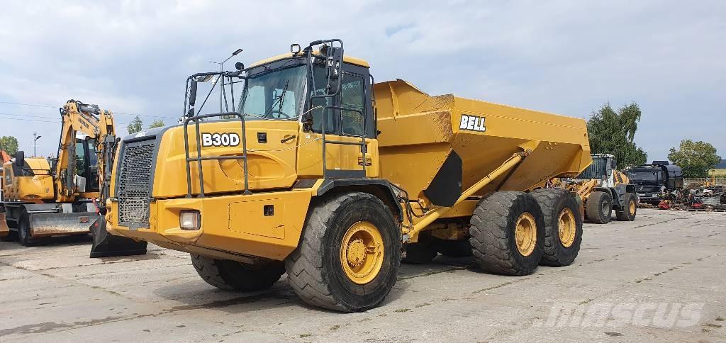 Bell B 30 D Midjestyrd dumper
