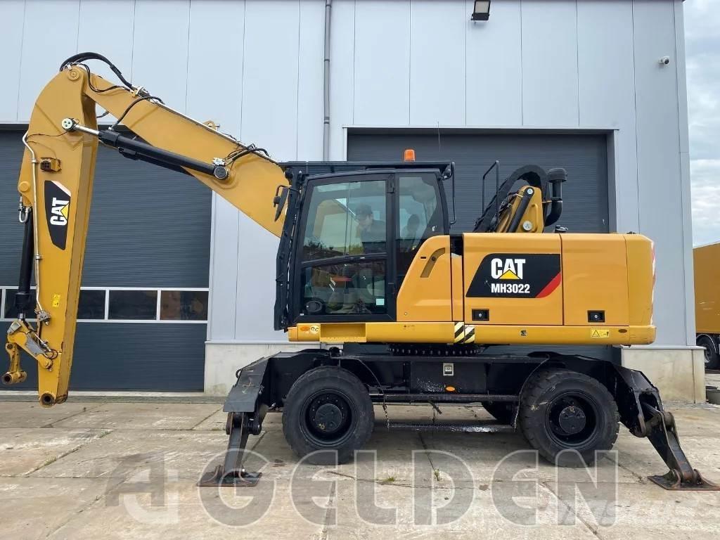CAT MH3022 Avfalls / industri hantering