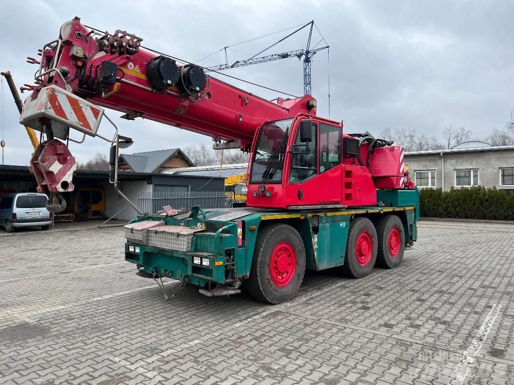 Demag AC 40-1 City Allterrängkranar