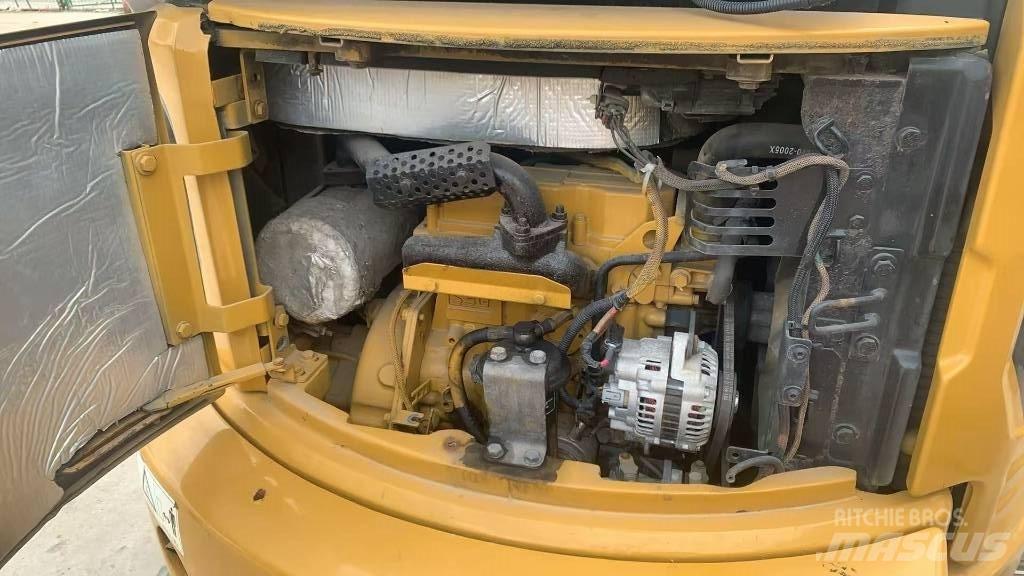 CAT 303 E CR Bandgrävare
