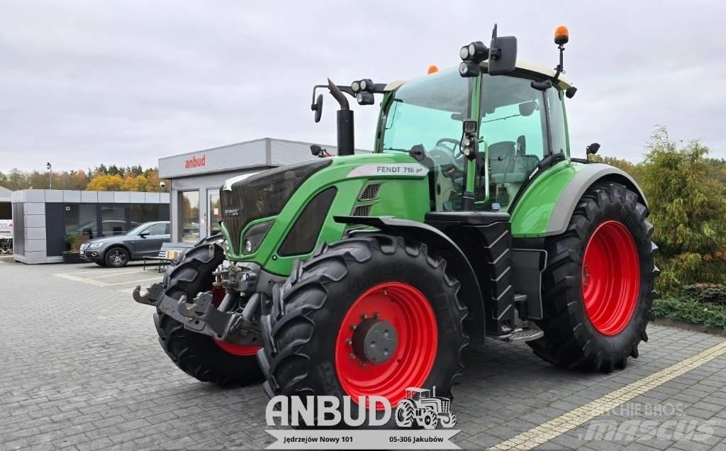 Fendt 716 Vario S4 Traktorer