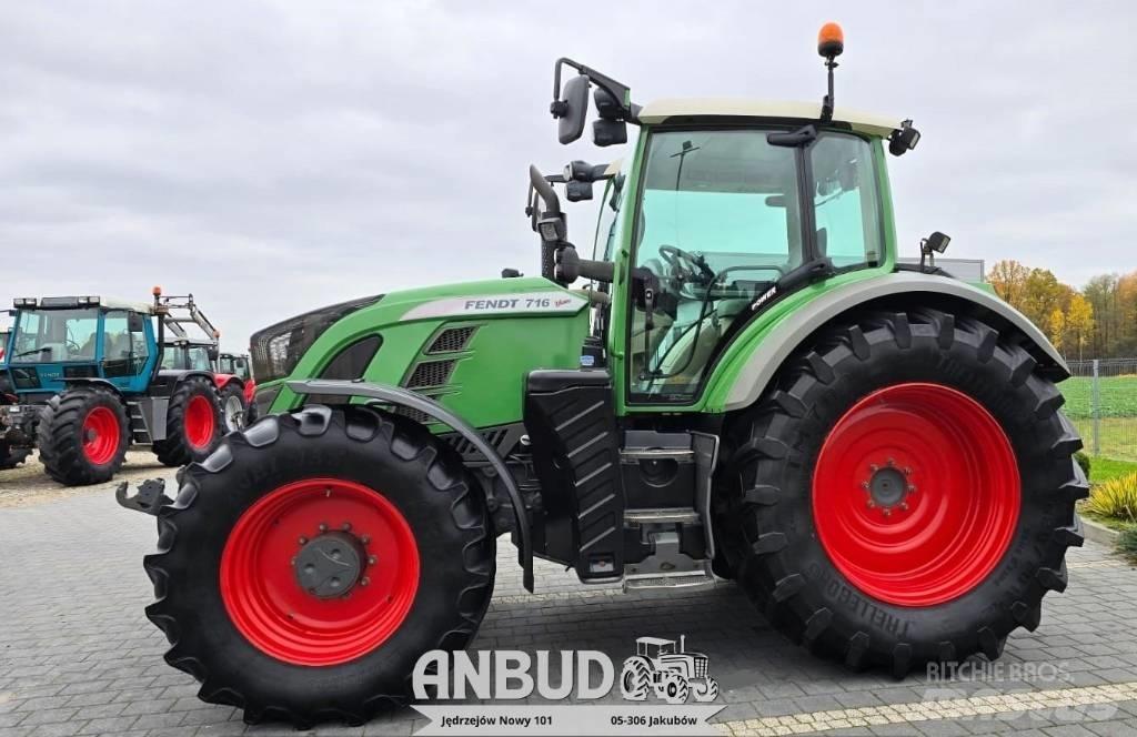 Fendt 716 Vario S4 Traktorer