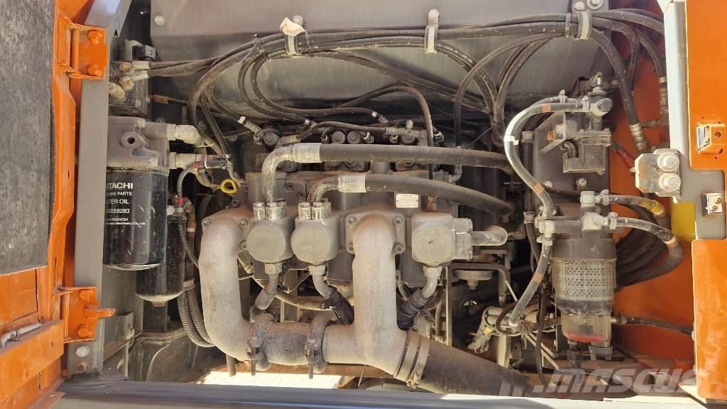 Hitachi ZX 300 LC-7 Bandgrävare