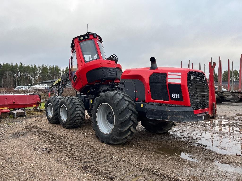 Komatsu 931 Skördare