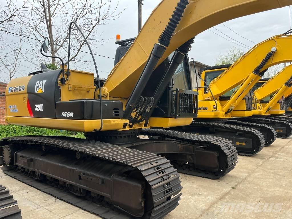 CAT 320 D Bandgrävare