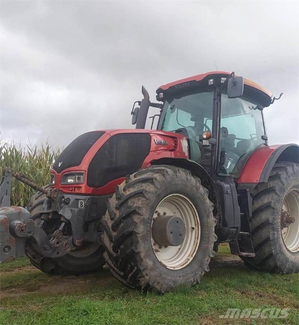 Valtra S352 Traktorer