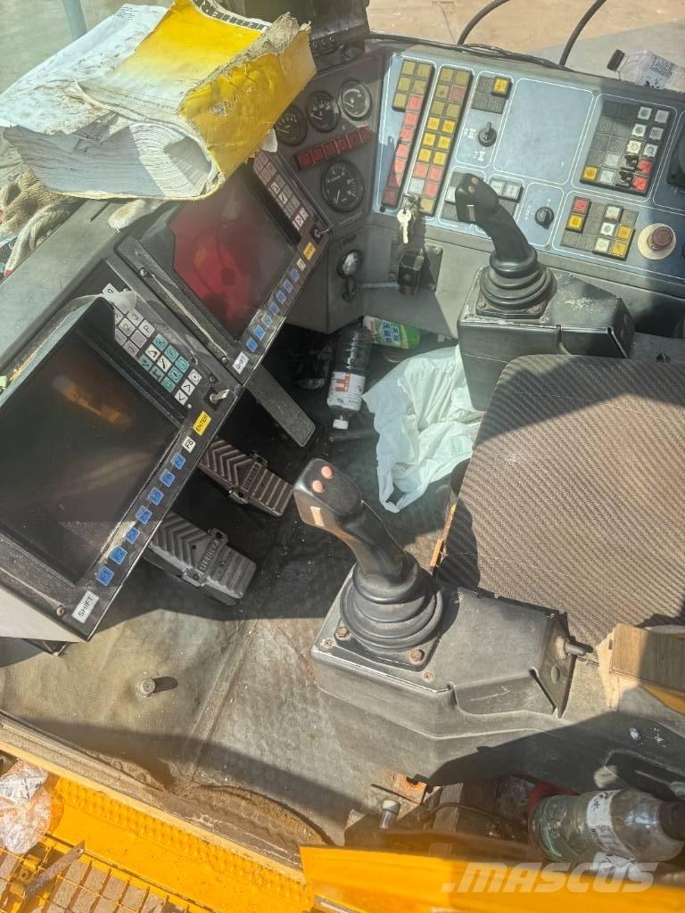 Liebherr LR 1400-2 Bangående Kranar
