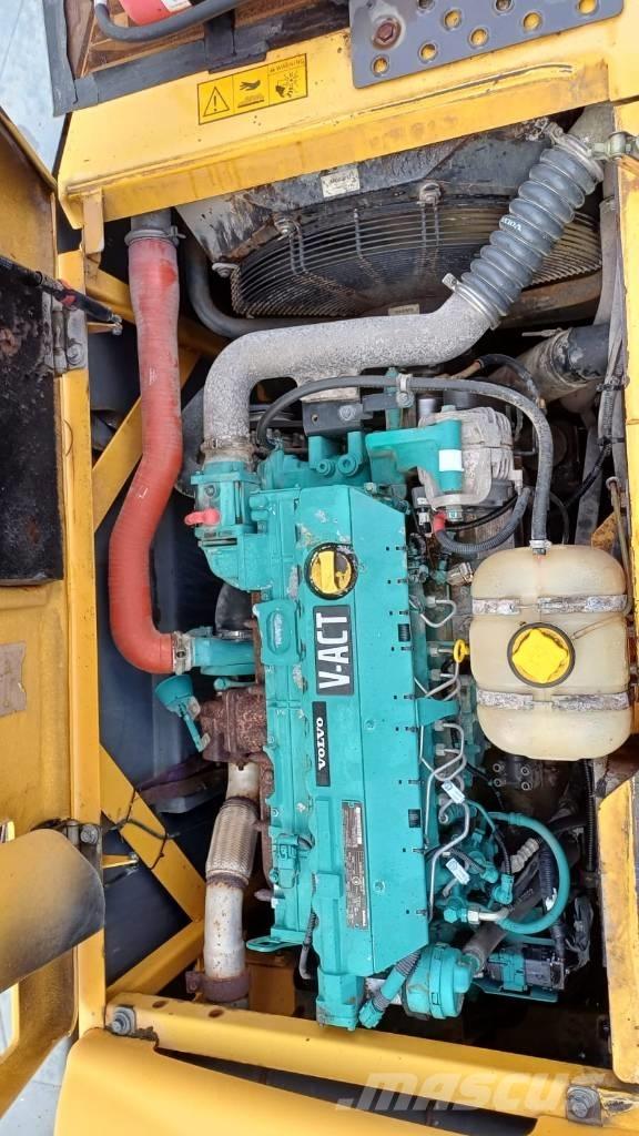 Volvo EC 180 C L Bandgrävare