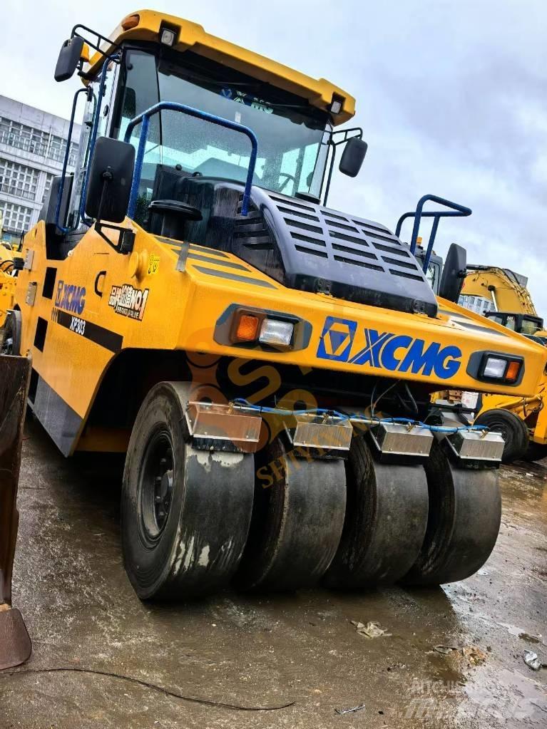 XCMG XP 303 Kombivältar