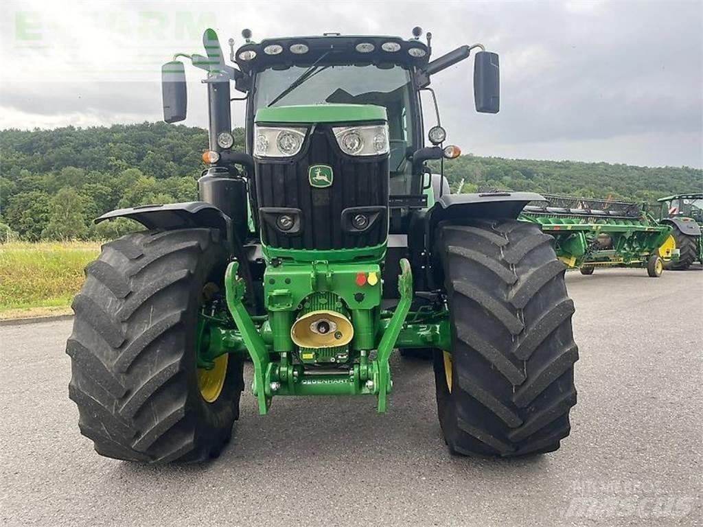 John Deere 6215r Traktorer