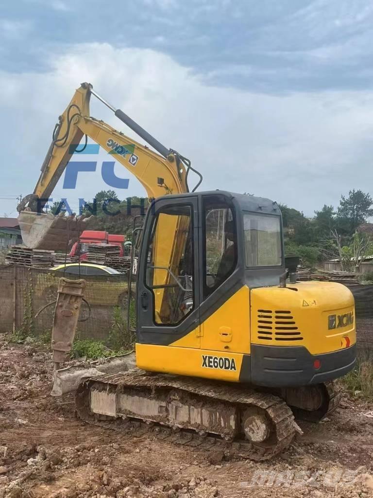 XCMG XE 60 DA Bandgrävare