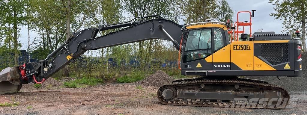 Volvo EC 250 EL Bandgrävare