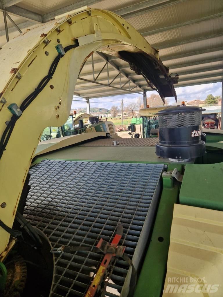 Krone Big X 800 Självgående fälthackar