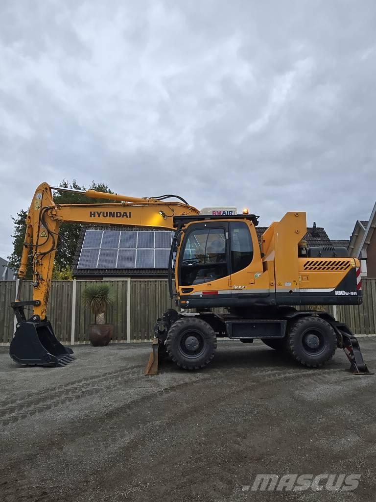 Hyundai R 180W-9A Hjulgrävare