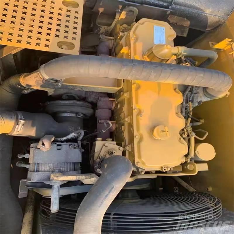 CAT 330 D Bandgrävare