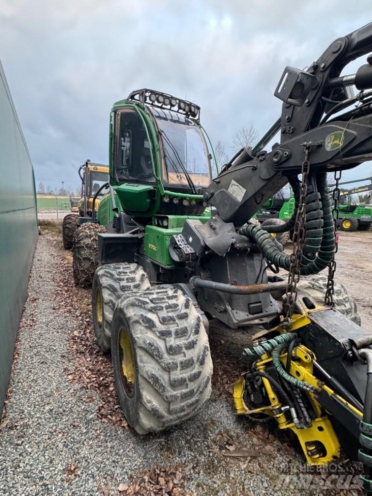 John Deere 1070G Skördare