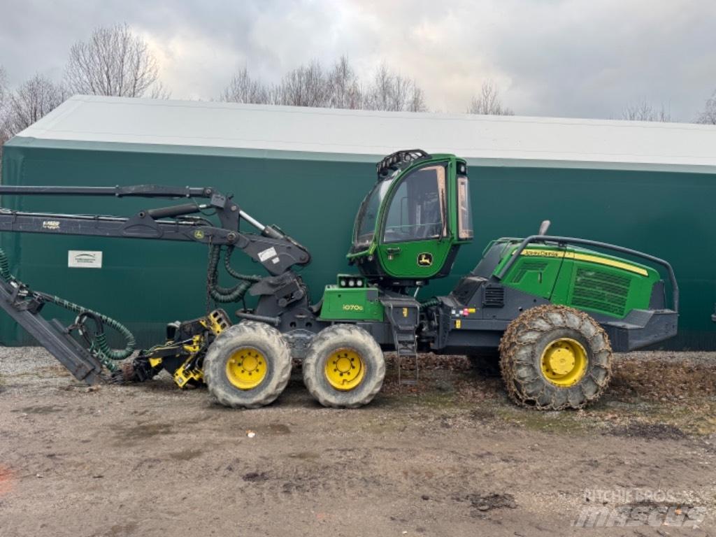 John Deere 1070G Skördare