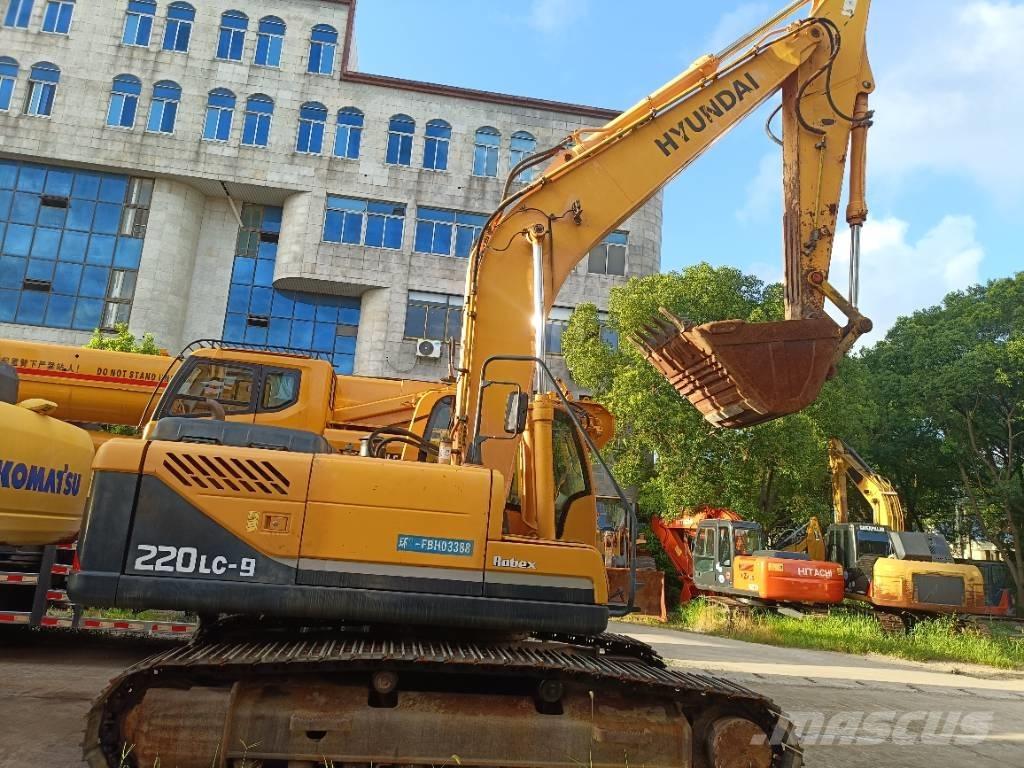 Hyundai R220LC-9 Bandgrävare