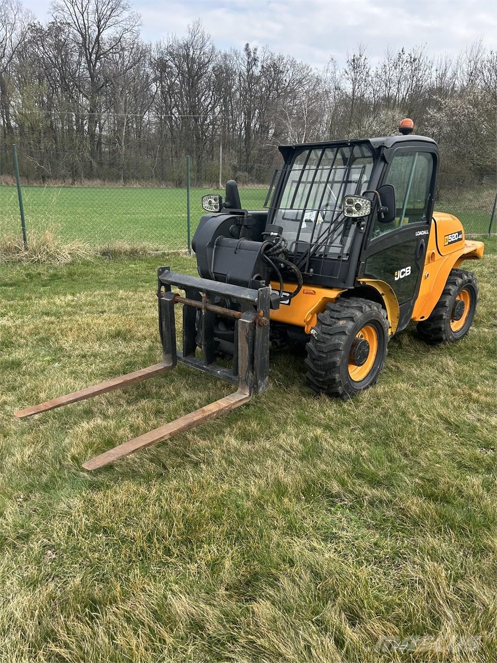 JCB 520-40 Teleskoplastare
