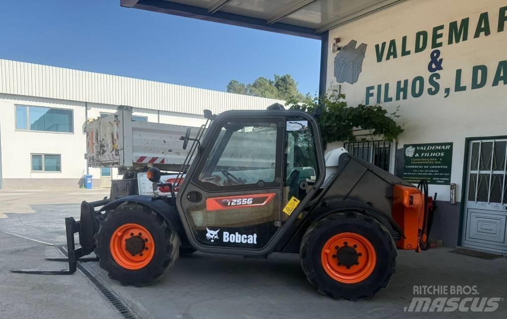 Bobcat T 2556, T2556 Redskapsbärare för lantbruk