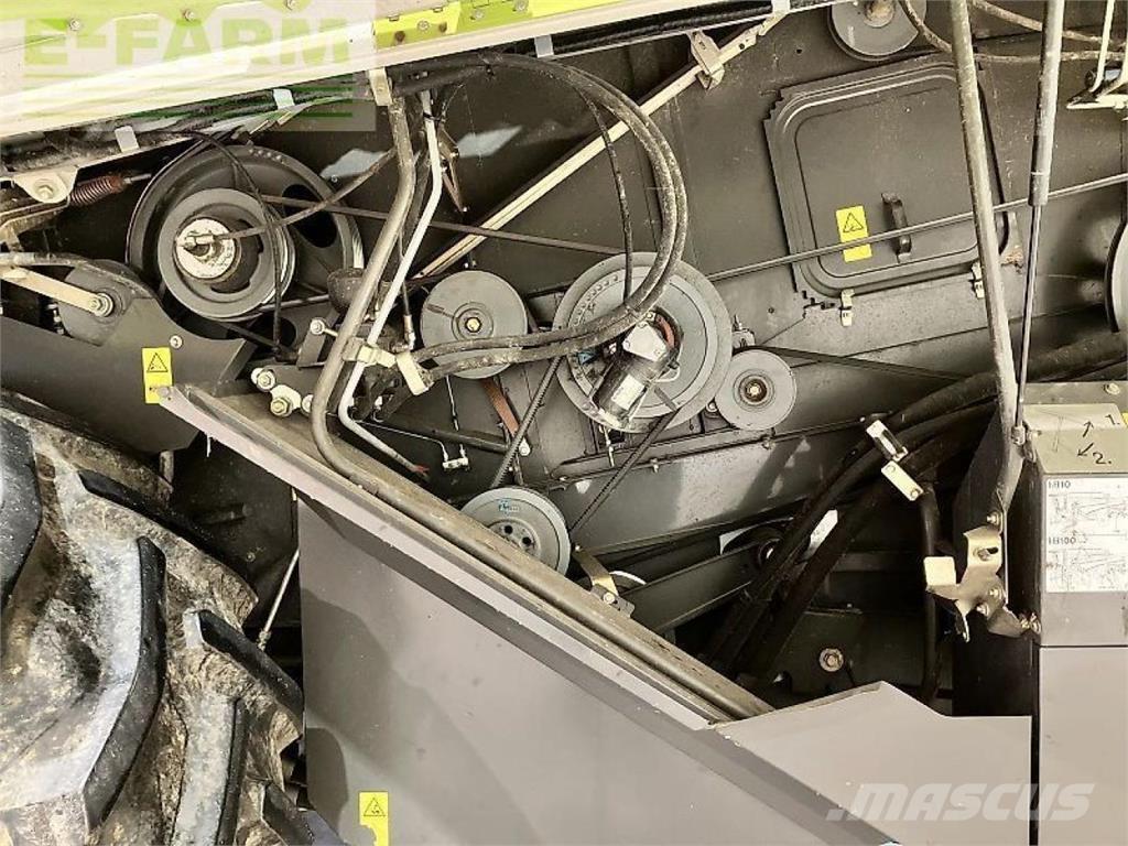 CLAAS tucano 320 Skördetröskor