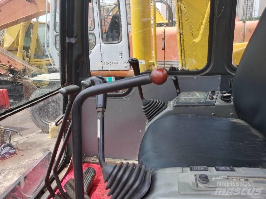 Komatsu PC60-7 Bandgrävare