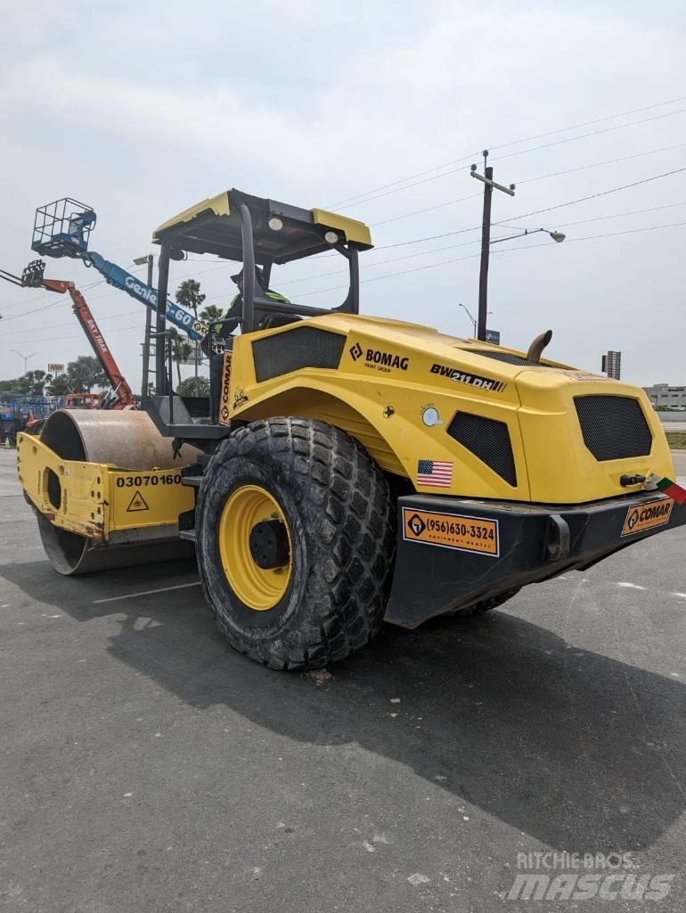 Bomag BW 211 DH-5 Envalsvältar