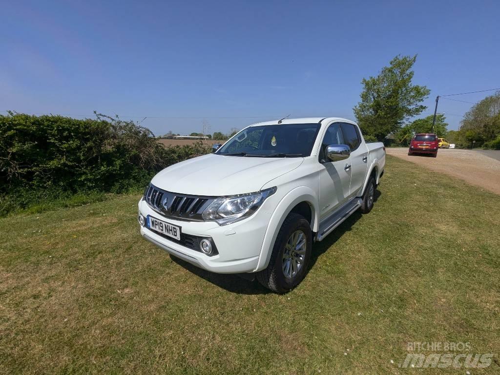 Mitsubishi L 200 Flakbilar/Pickuper