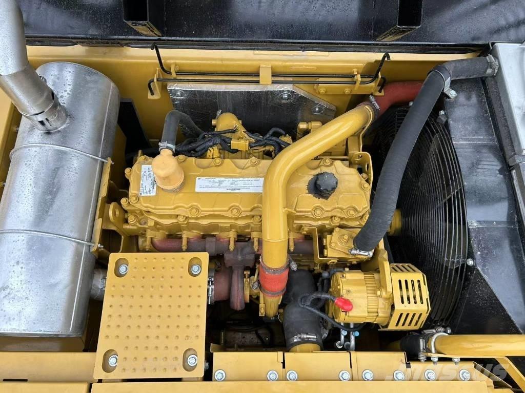 CAT 329 D Bandgrävare