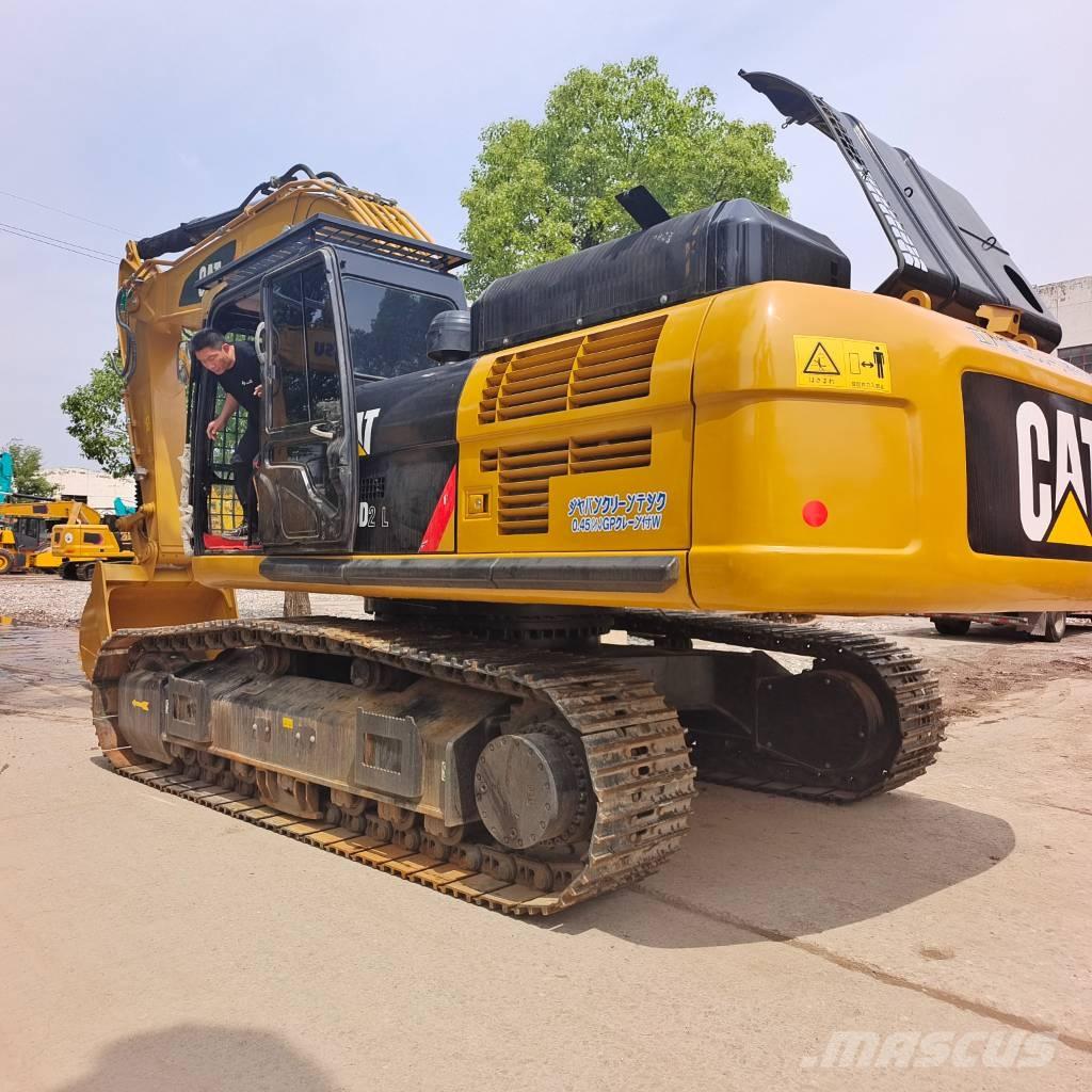 CAT 336D2 Bandgrävare