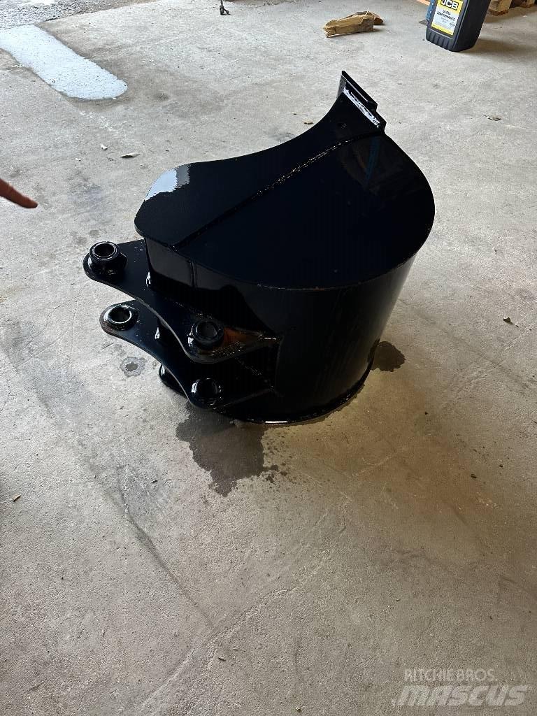 JCB 60 cm graveskovl Skopor