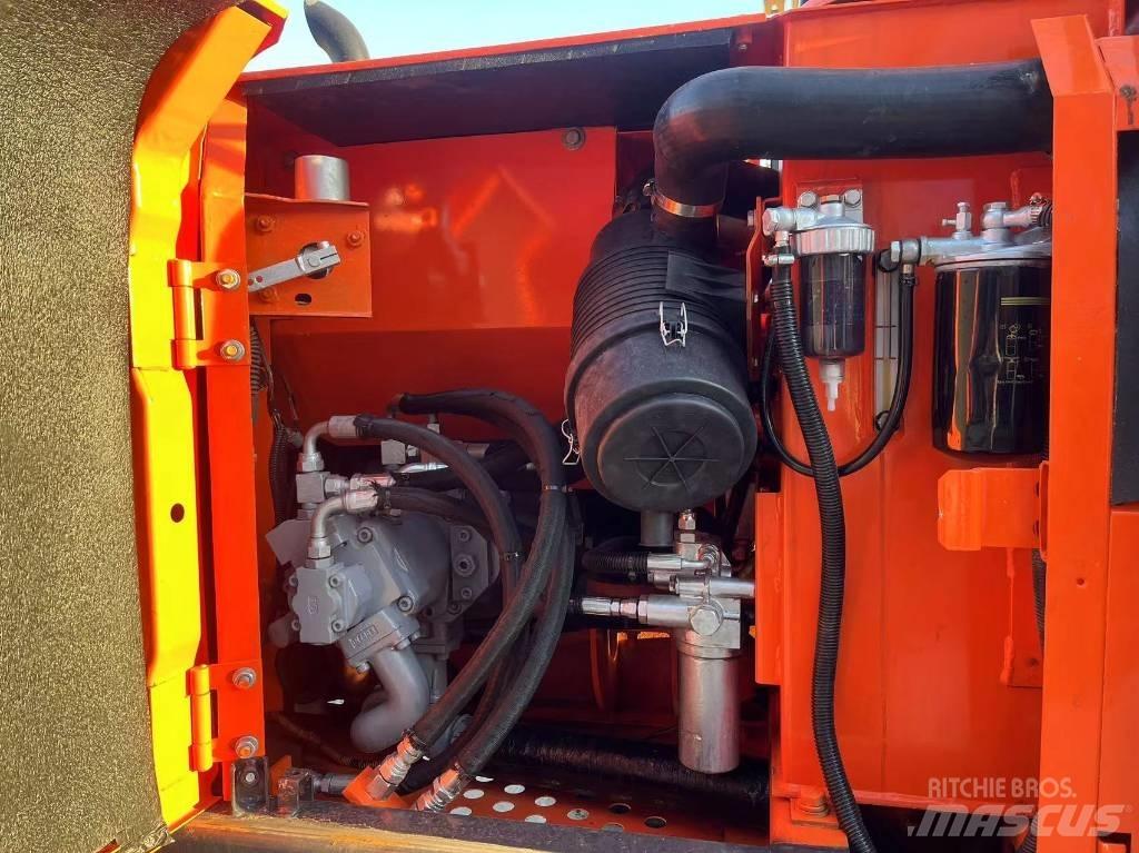 Hitachi ZX 70 Bandgrävare