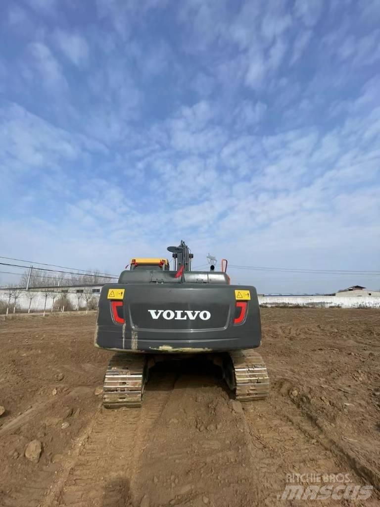 Volvo EC210D Bandgrävare