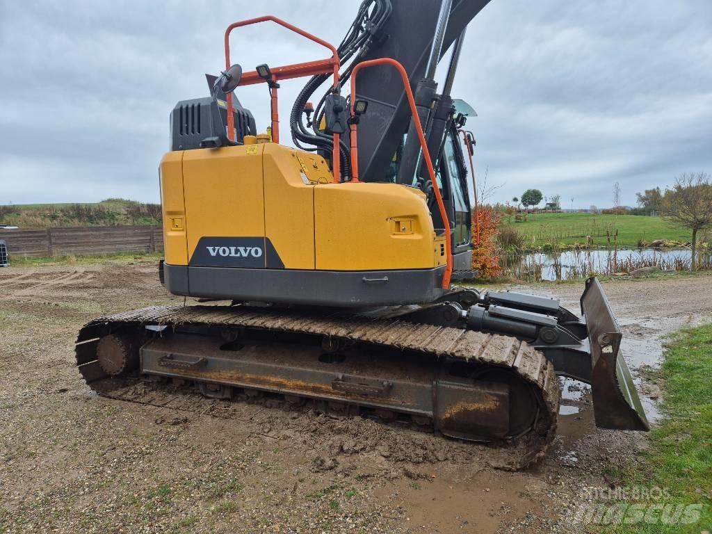 Volvo ECR235EL Bandgrävare