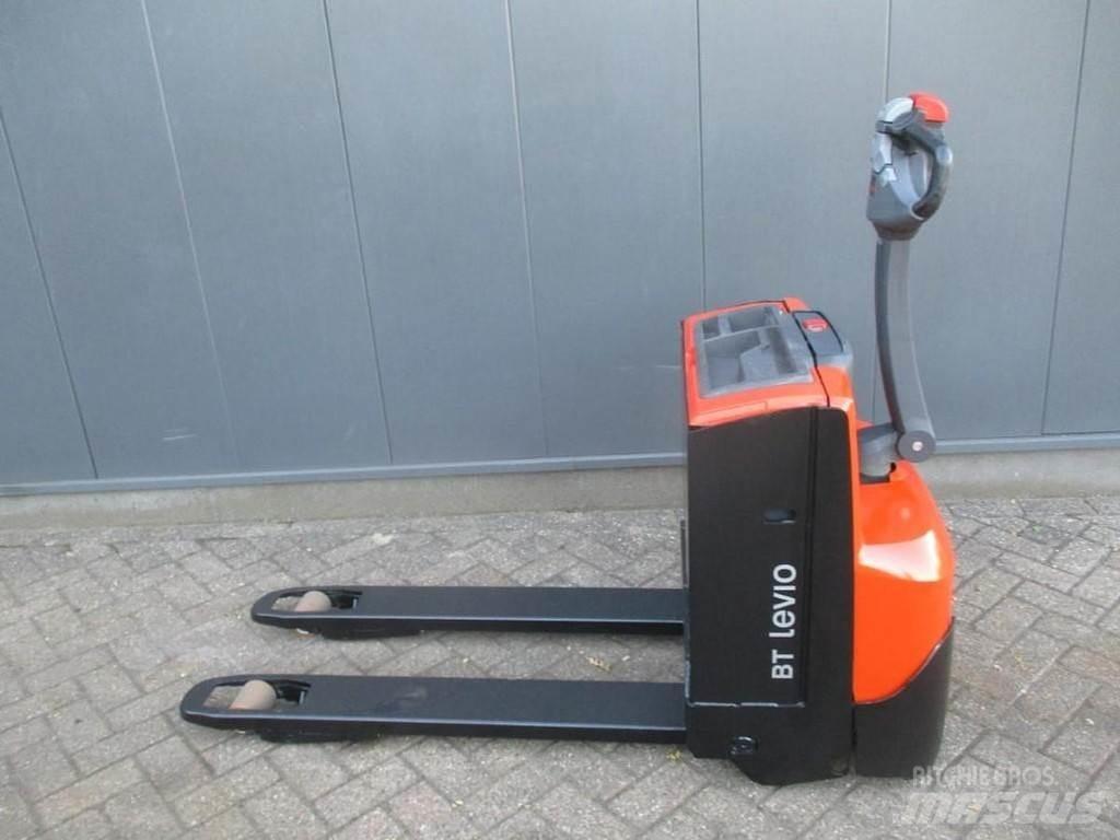 BT LWE 160 Låglyftare utan plattform