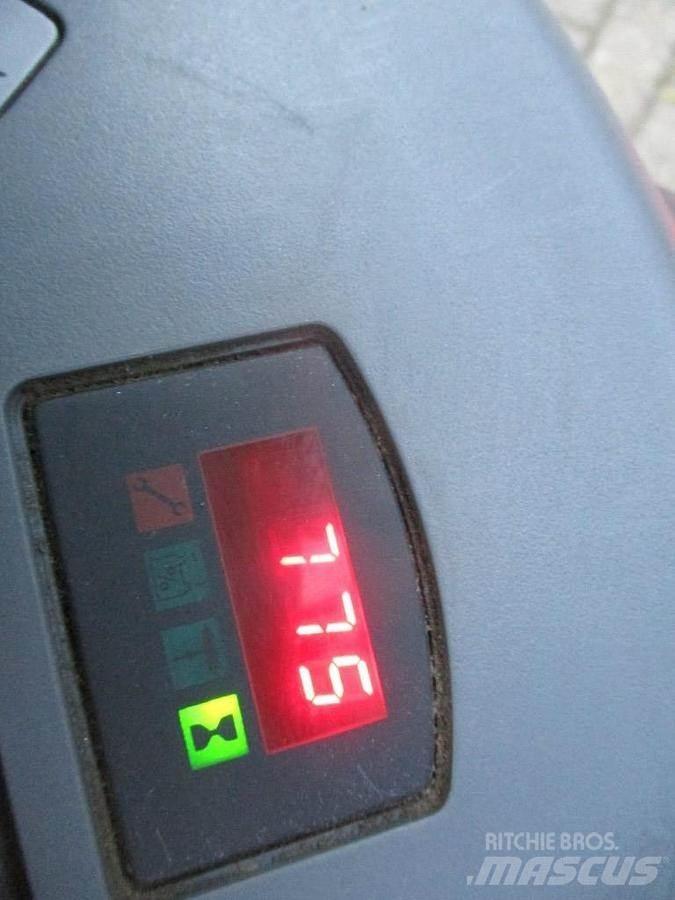 BT LWE 160 Låglyftare utan plattform