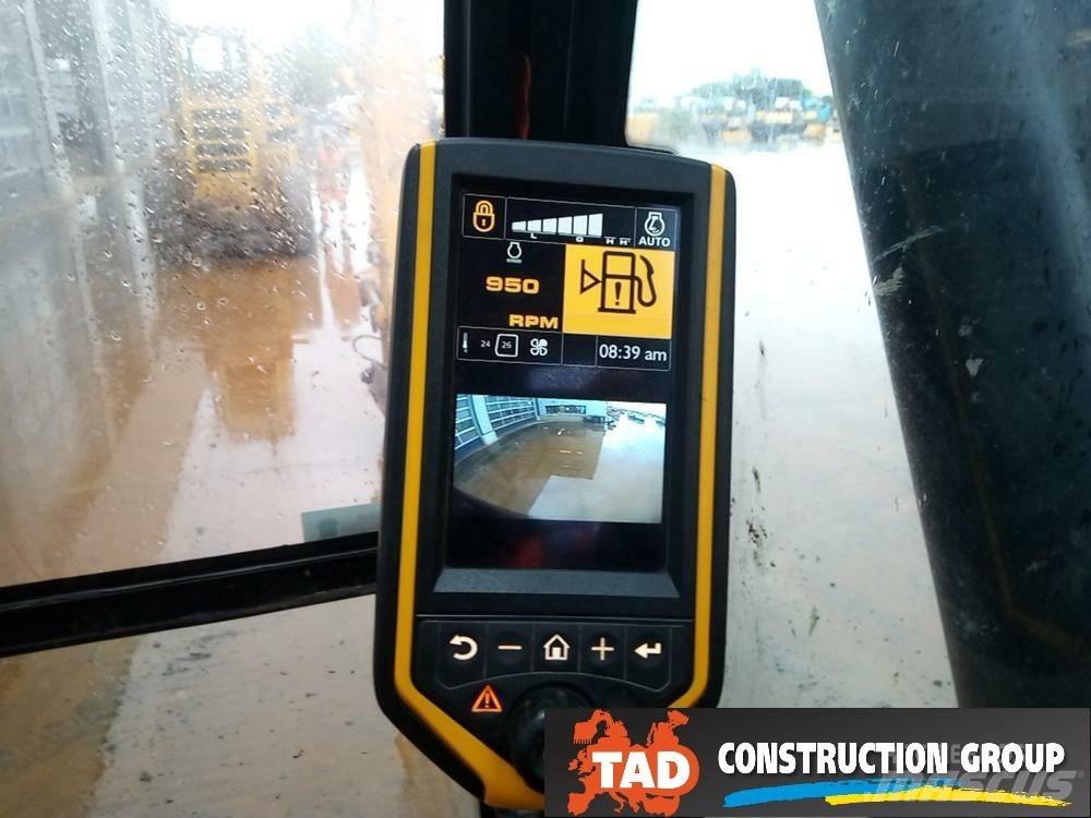 JCB JS 220 LC Bandgrävare
