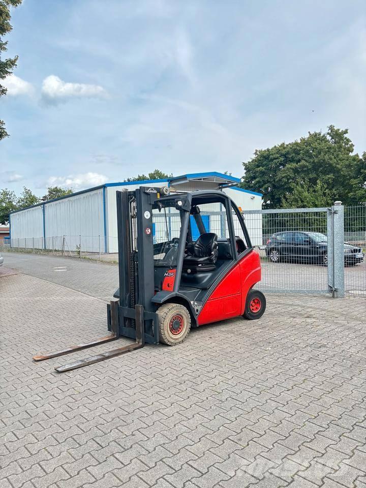 Linde H 25 T Gasolmotviktstruckar
