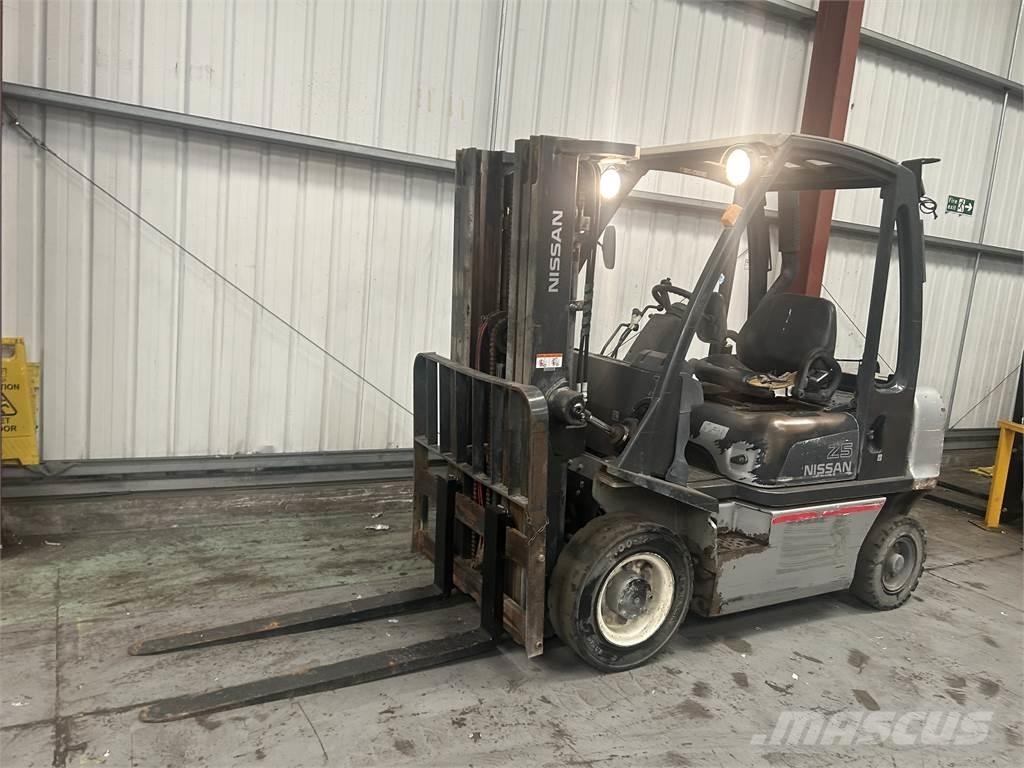 Nissan Y1D2A25Q Dieselmotviktstruckar