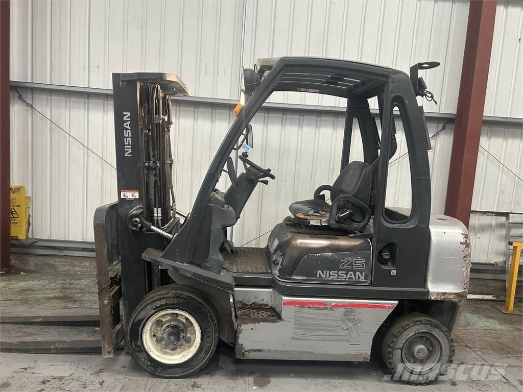 Nissan Y1D2A25Q Dieselmotviktstruckar