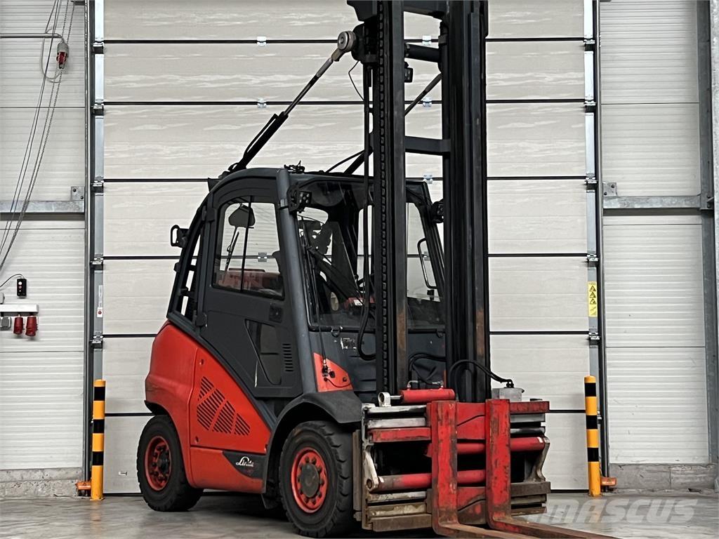 Linde H40T-02 Gasolmotviktstruckar