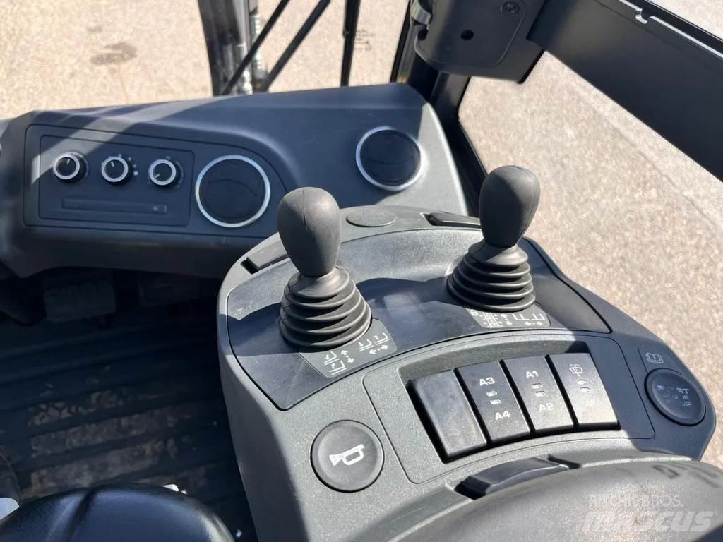 Linde H35T-01 Gasolmotviktstruckar