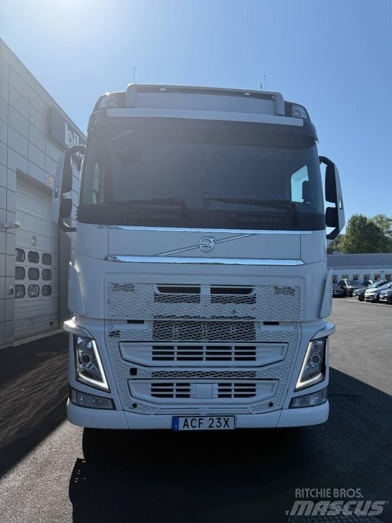 Volvo FH 540 6x2 Skåpbilar