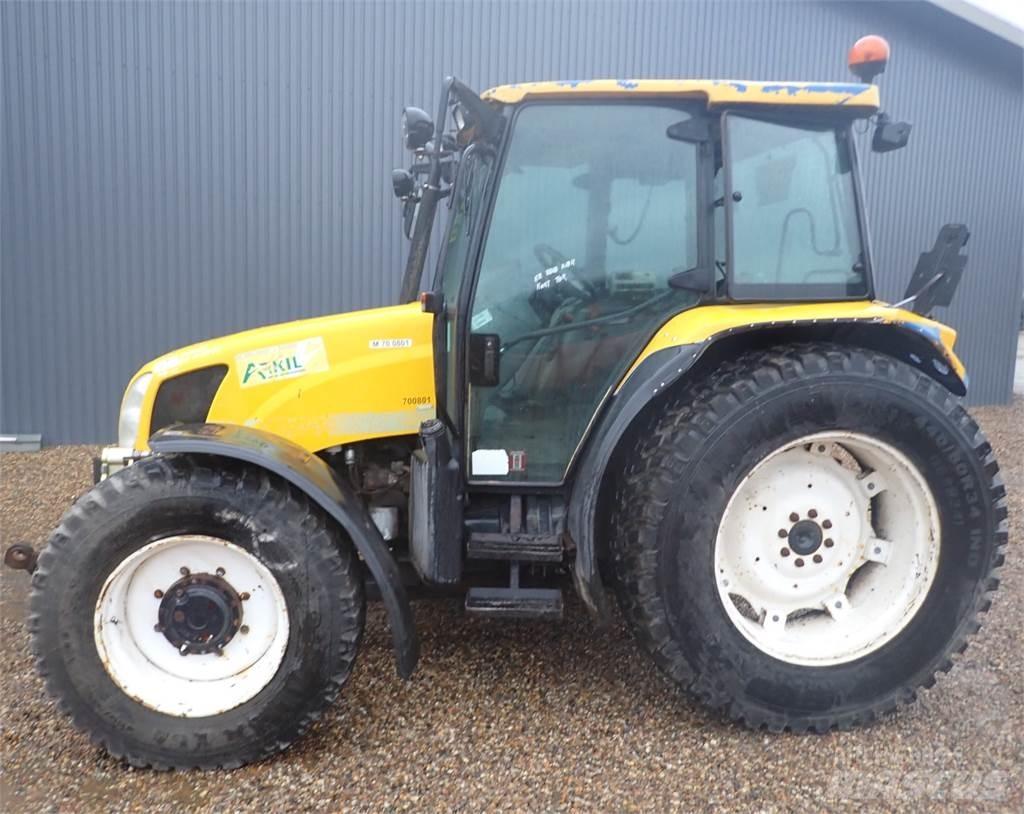 New Holland TL100A Traktorer